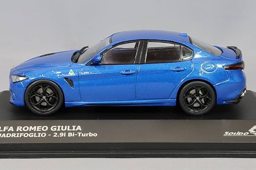1/43 Solido-S製 アルファロメオ ジュリア 2.9ℓBi-Turbo 1/43 Solido-S製 アルファロメオ ジュリア 2.9ℓBi-Turbo Solido